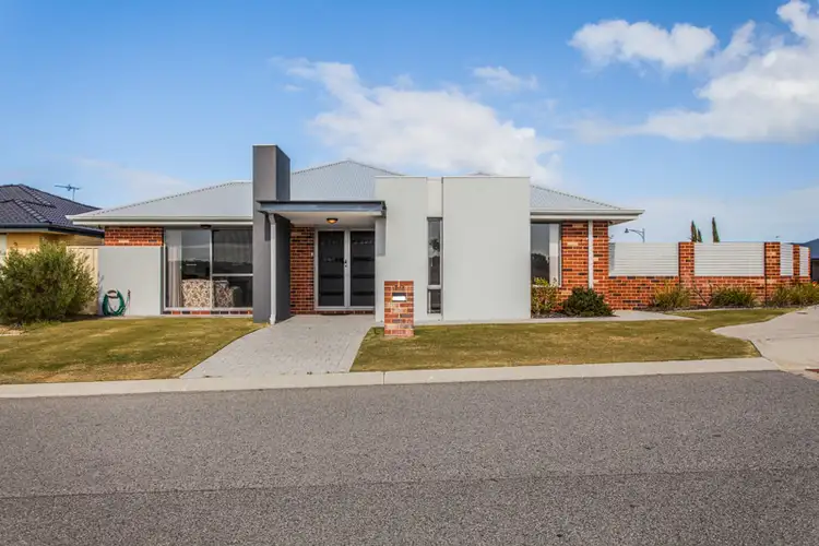 19 Brunswick St, Secret Harbour WA 6173