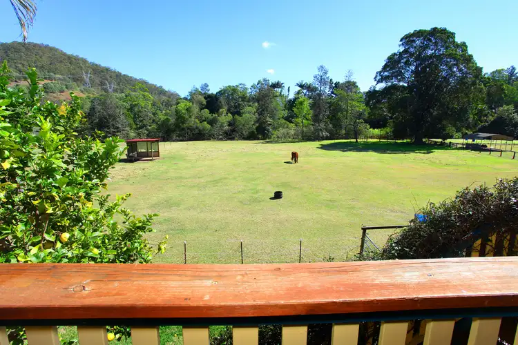 20 Barcoo Court, Clagiraba QLD 4211