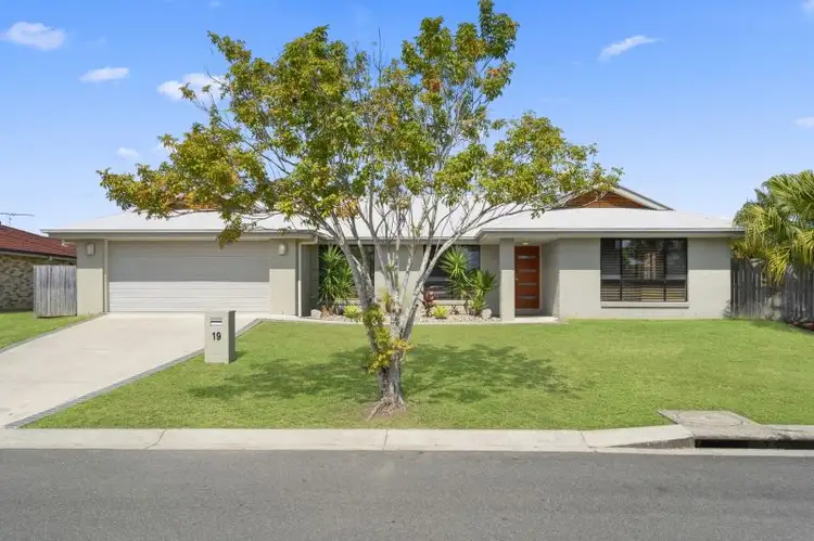 19 Sturt Street, Morayfield QLD 4506