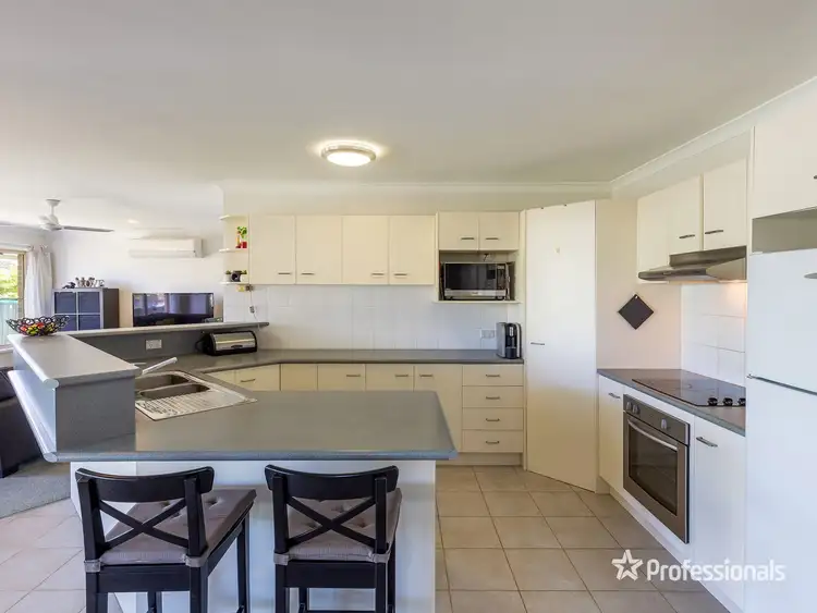 Second view of Homely house listing, 33 Hillenvale Avenue, Arana Hills QLD 4054