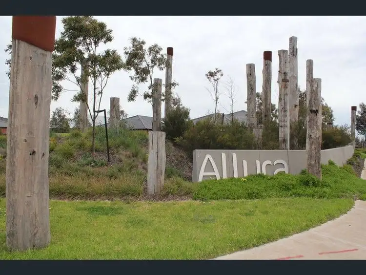 13 Mainview Boulevard, Truganina VIC 3029