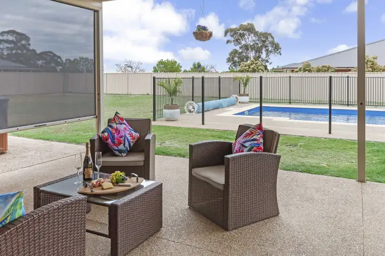 2 Hillview Drive, Yarrawonga VIC 3730