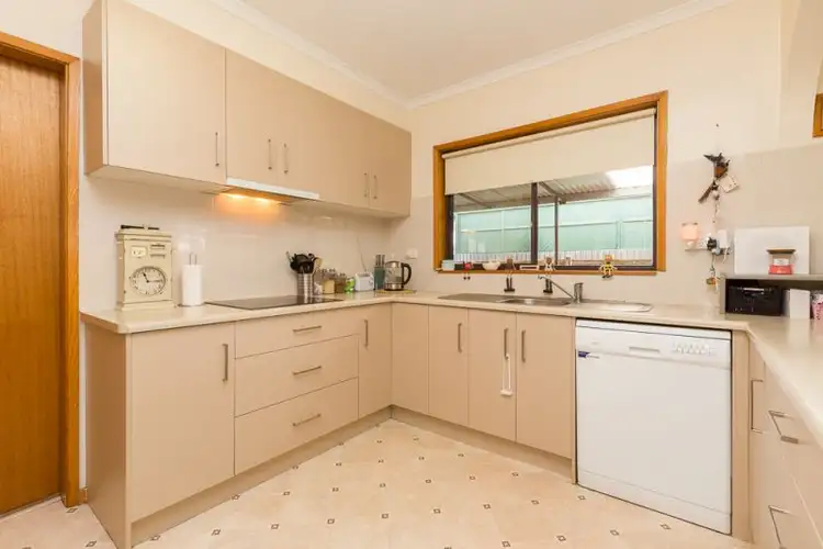 Fifth view of Homely house listing, 37 Rose Street, Horsham VIC 3400