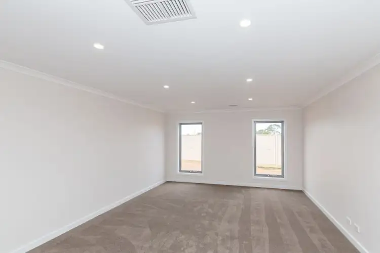 Fifth view of Homely house listing, 33 Hickson Street, Horsham VIC 3400