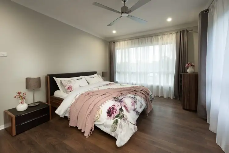 Second view of Homely house listing, 5 Haynes Ave, Eleebana NSW 2282