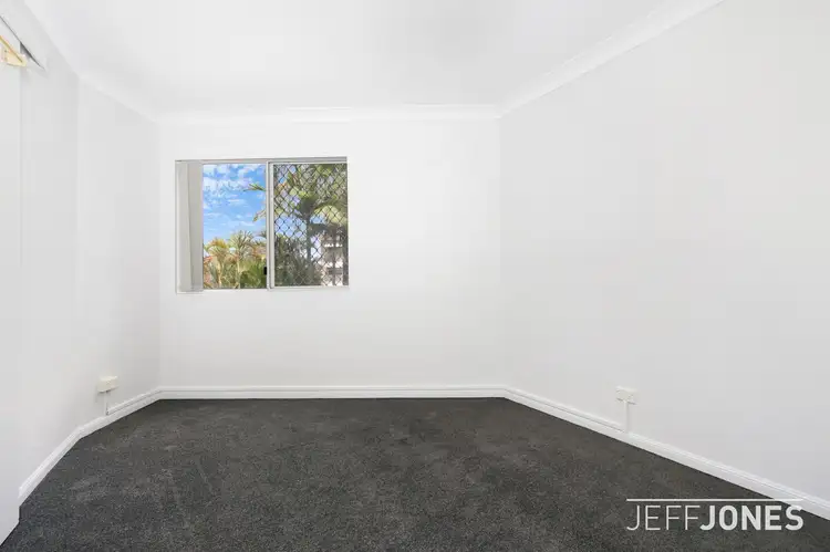 Fifth view of Homely unit listing, 6/33 Kirkland Avenue, Coorparoo QLD 4151