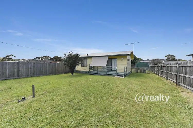 103 Justice Road, Cowes VIC 3922