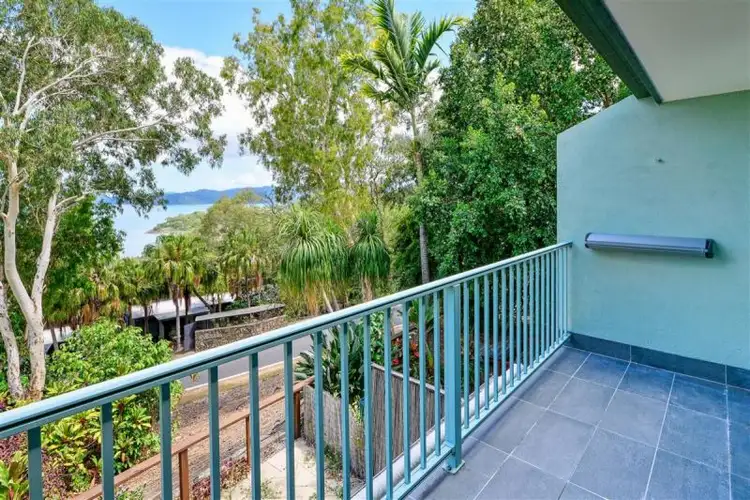 Sunset Waters 11/3 Banksia Court, Hamilton Island QLD 4803