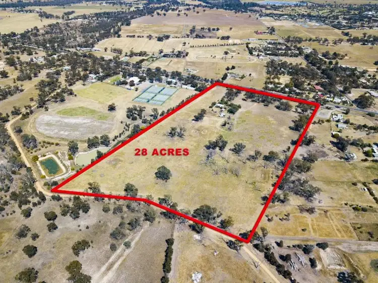 4394 Henty Highway, Horsham VIC 3400