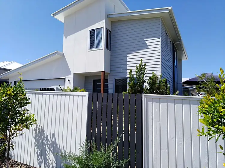 Second view of Homely house listing, 1/27 Starling Crescent, Peregian Springs QLD 4573