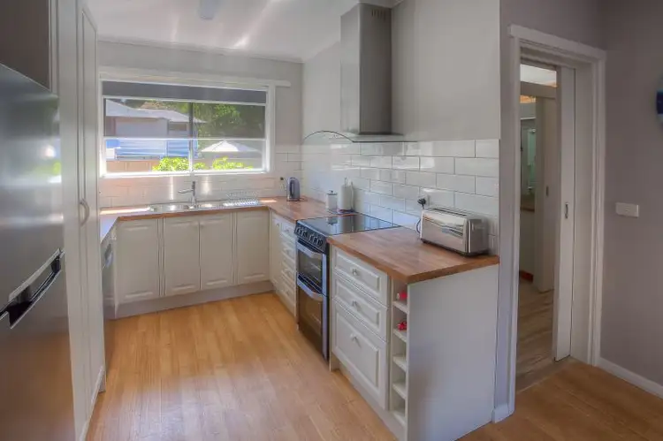 Fourth view of Homely unit listing, 5/2 Butler Court, Bright VIC 3741