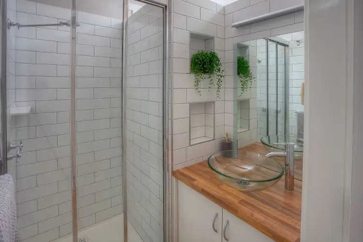 Seventh view of Homely unit listing, 5/2 Butler Court, Bright VIC 3741
