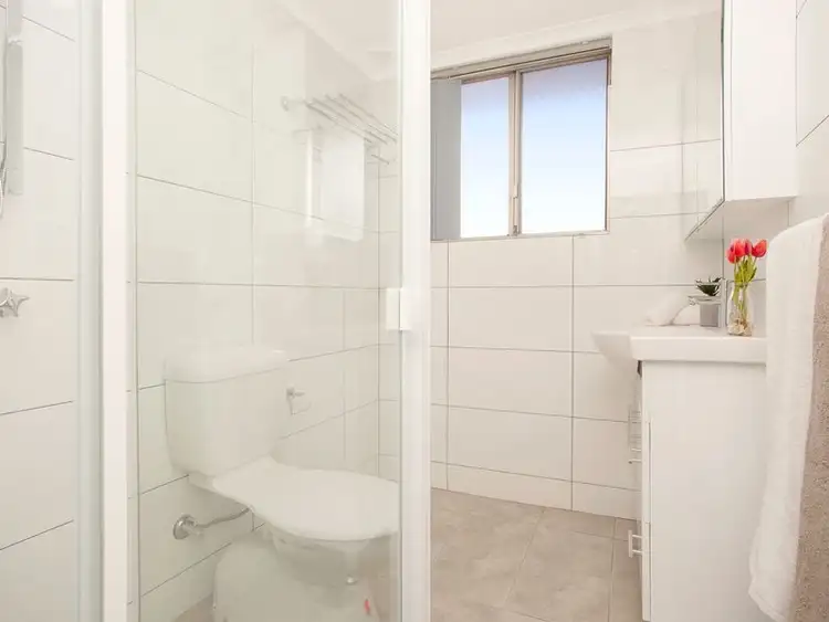 Fifth view of Homely unit listing, 2/120 Frederick Street, Ashfield NSW 2131