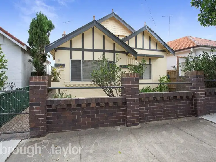 16 A'Beckett Ave, Ashfield NSW 2131