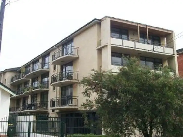 9/7 BRUCE STREET, Ashfield NSW 2131