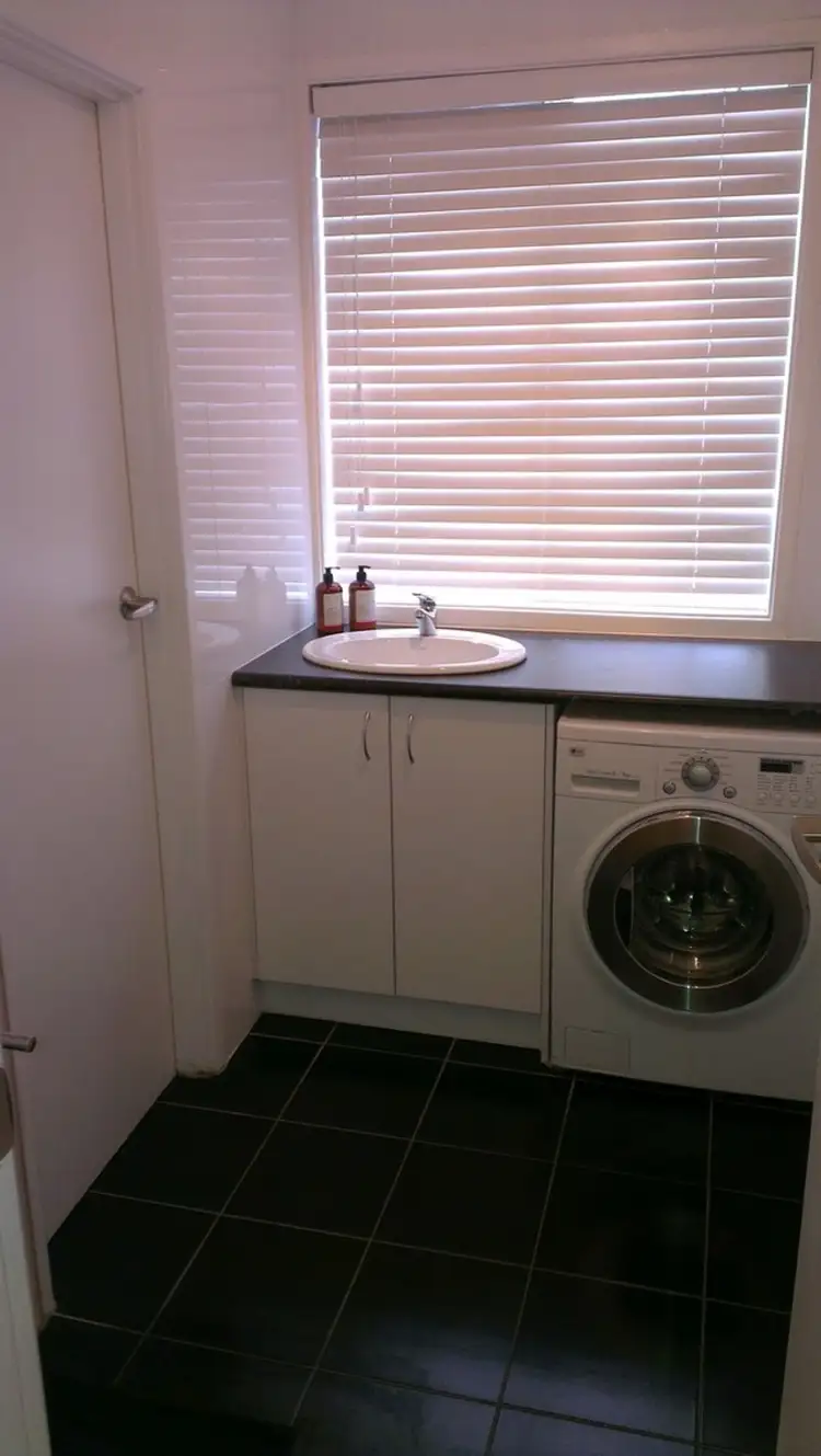 Fourth view of Homely unit listing, 4/3 Charles Street, Queanbeyan NSW 2620