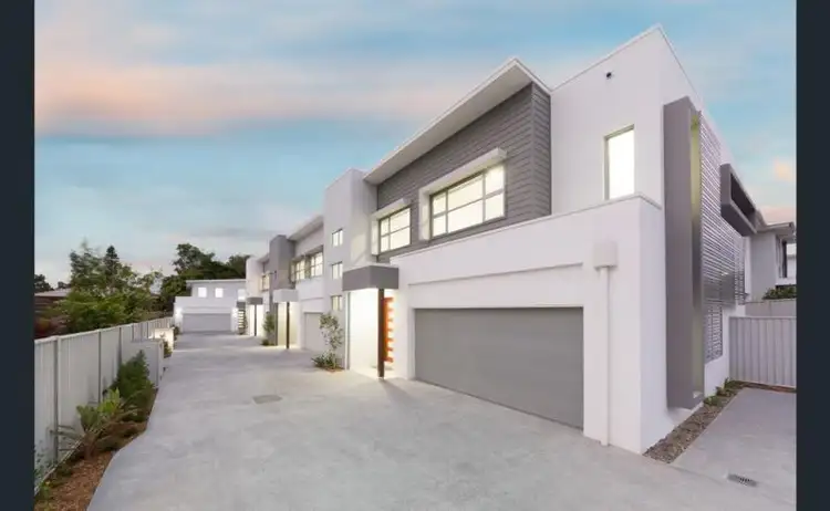2/29 Blake Street, Southport QLD 4215