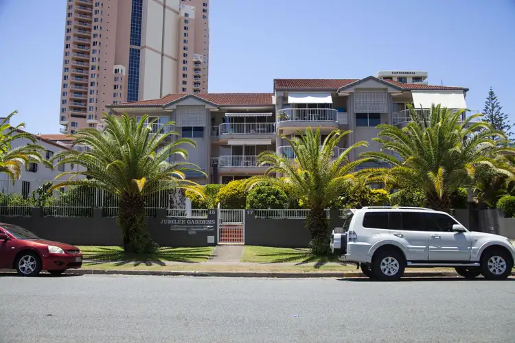 Fifth view of Homely unit listing, 3/15 Jubilee Avenue, Broadbeach QLD 4218