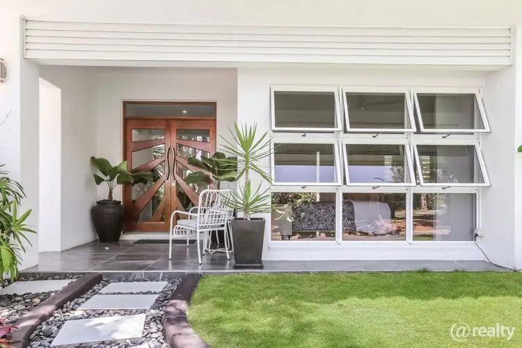 Fourth view of Homely house listing, 2 Seashell Crescent, Trinity Beach QLD 4879