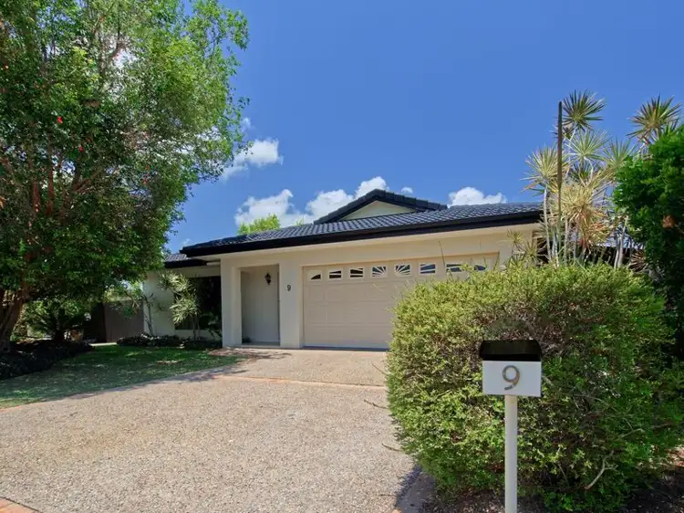 9 Brolga Street, Craiglie QLD 4877