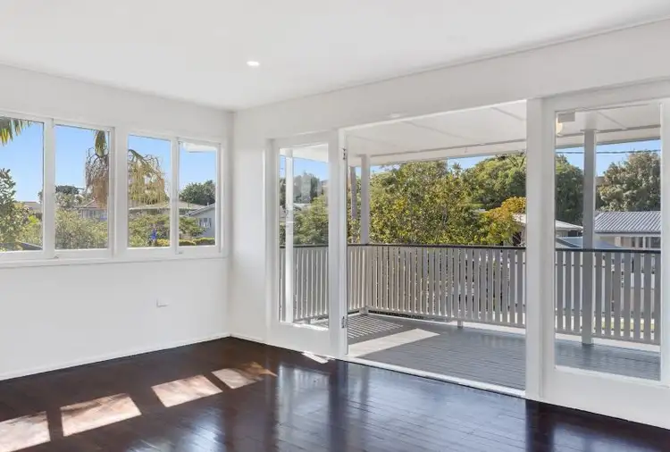 17 Mabel Avenue, Southport QLD 4215