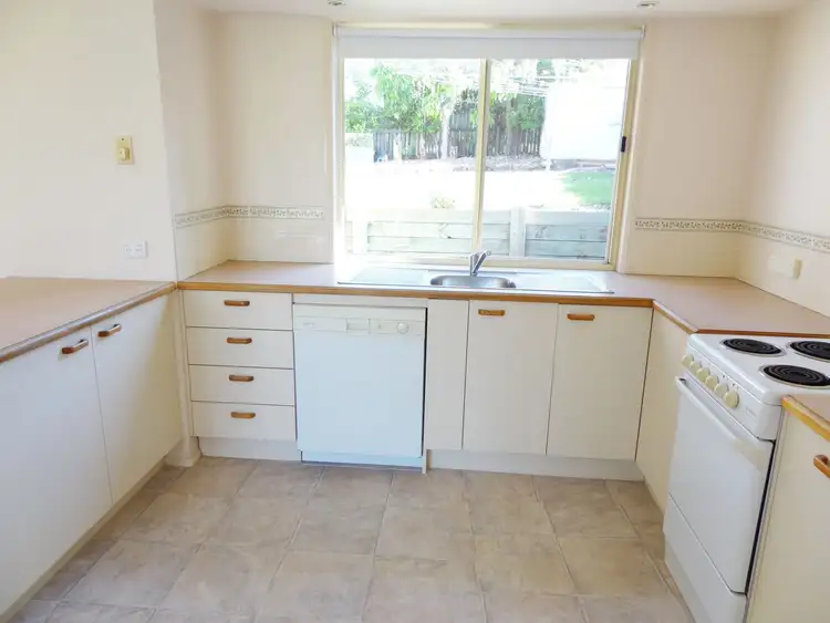 Seventh view of Homely house listing, 7 Fossickers Court, Southside QLD 4570