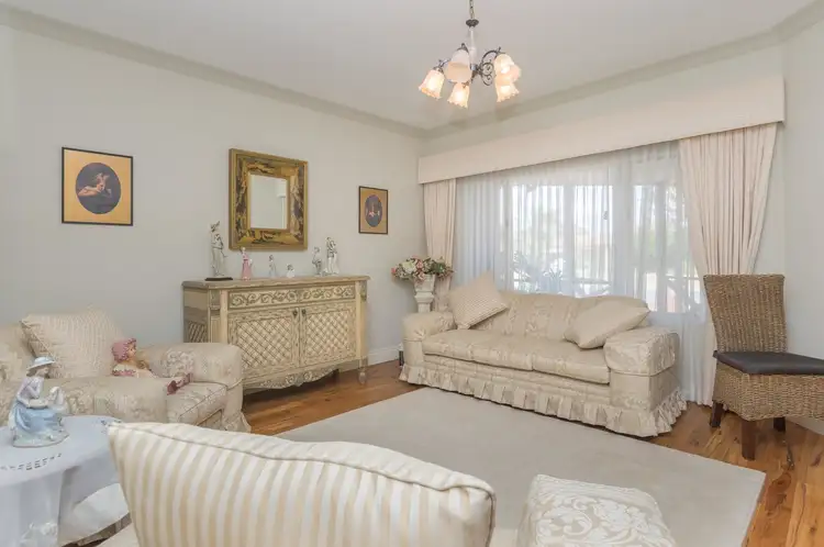 Sixth view of Homely house listing, 7 Dymchurch, Marangaroo WA 6064