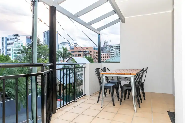 Third view of Homely apartment listing, 1/27 Birley Street, Spring Hill QLD 4000