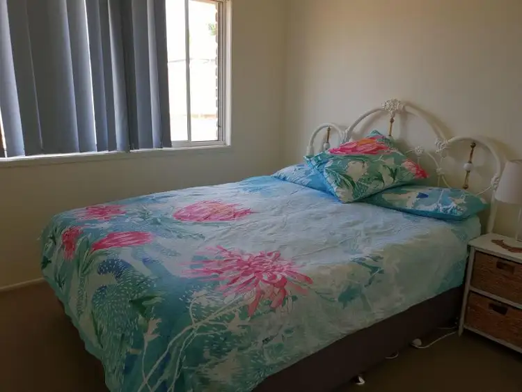 Seventh view of Homely house listing, 4 Lancaster Place, Sandstone Point QLD 4511