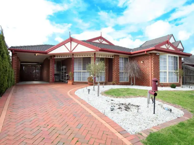 3 Charles Grimes Place, Seabrook VIC 3028