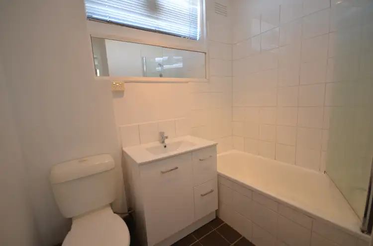 Sixth view of Homely apartment listing, 9/76 Brunswick Road, Brunswick VIC 3056