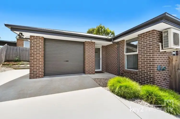 2/11 Pearce Street, Summerhill TAS 7250