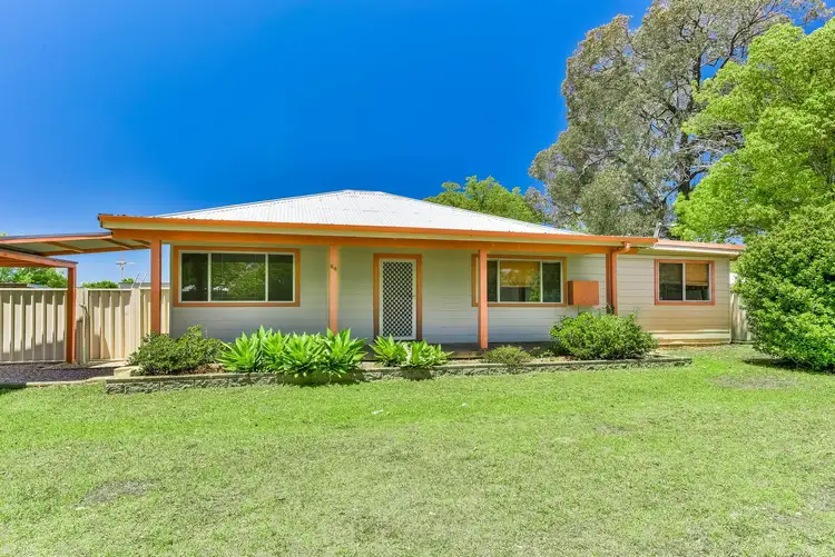 64 Carlton Road, Thirlmere NSW 2572