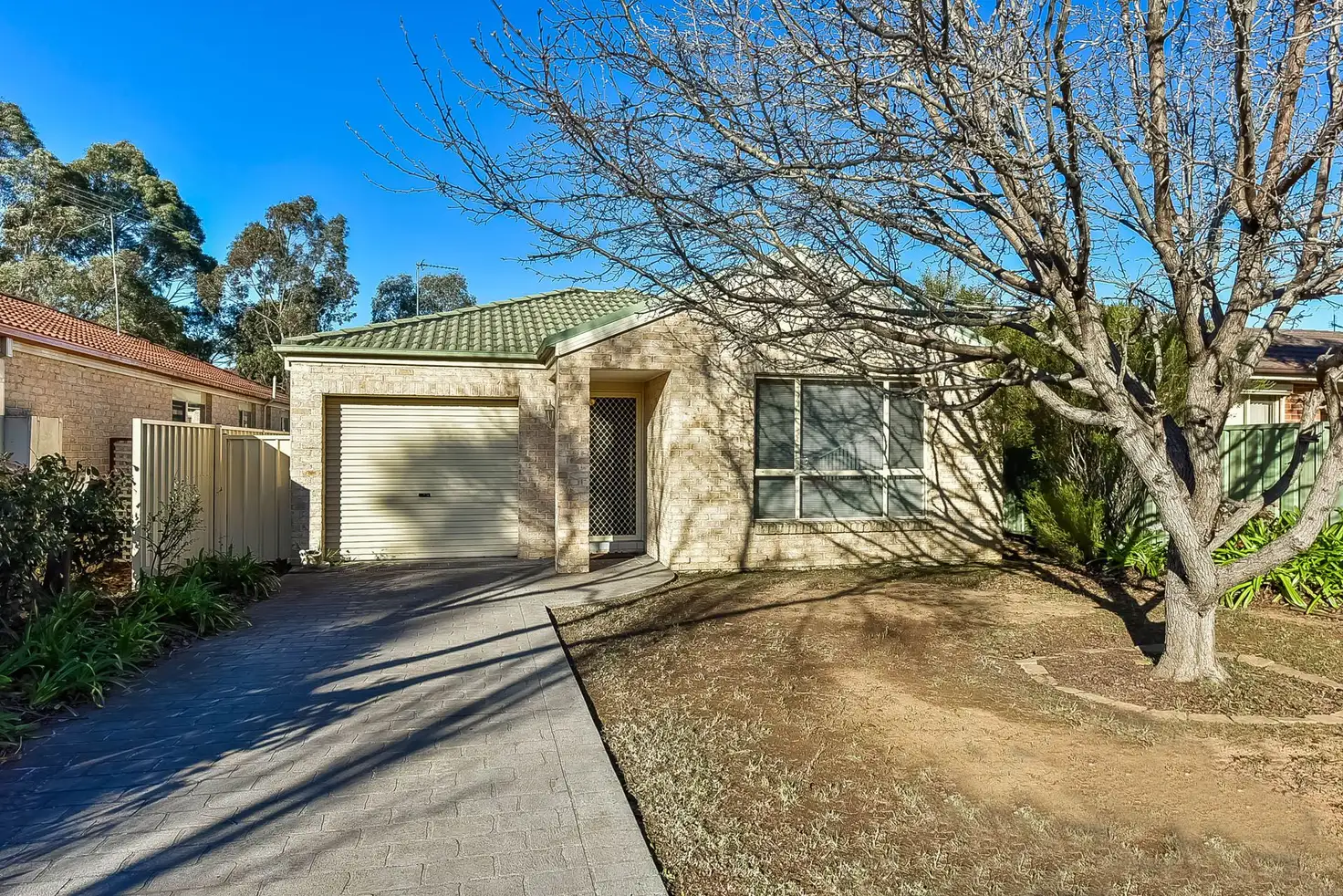 Main view of Homely house listing, 2/323 Thirlmere Way, Thirlmere NSW 2572