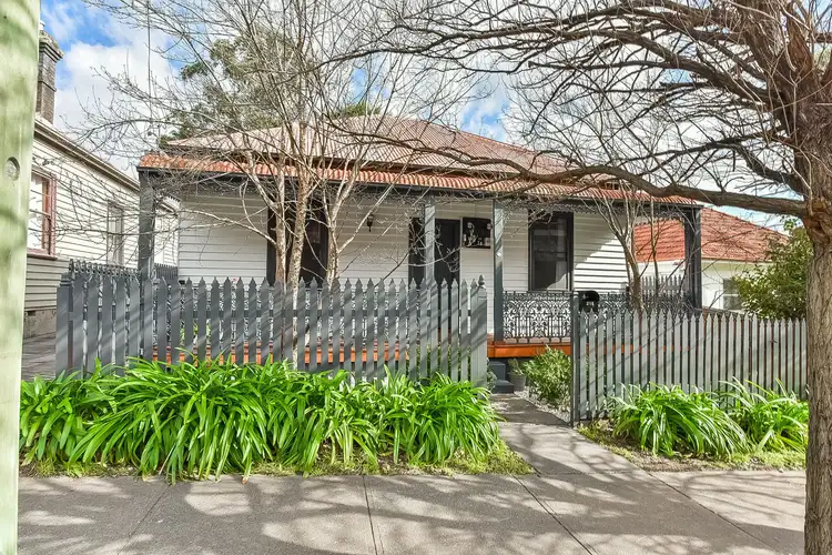 215 Menangle Street, Picton NSW 2571