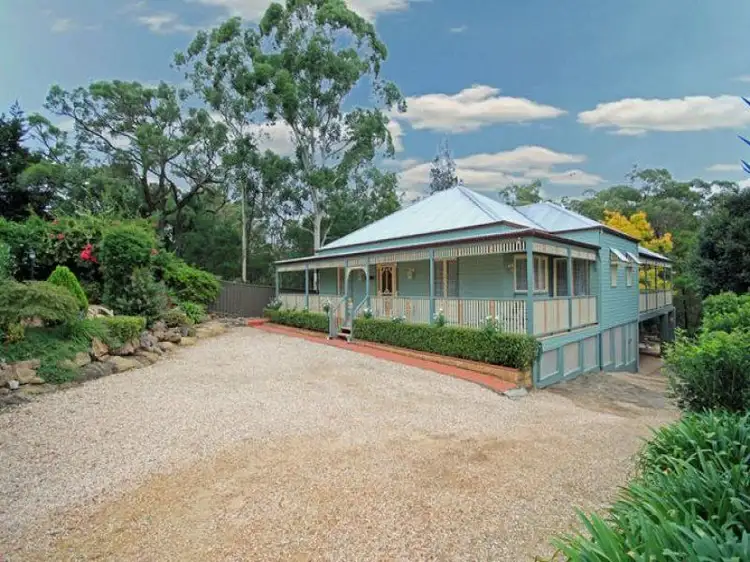 7 Carlton Road, Thirlmere NSW 2572