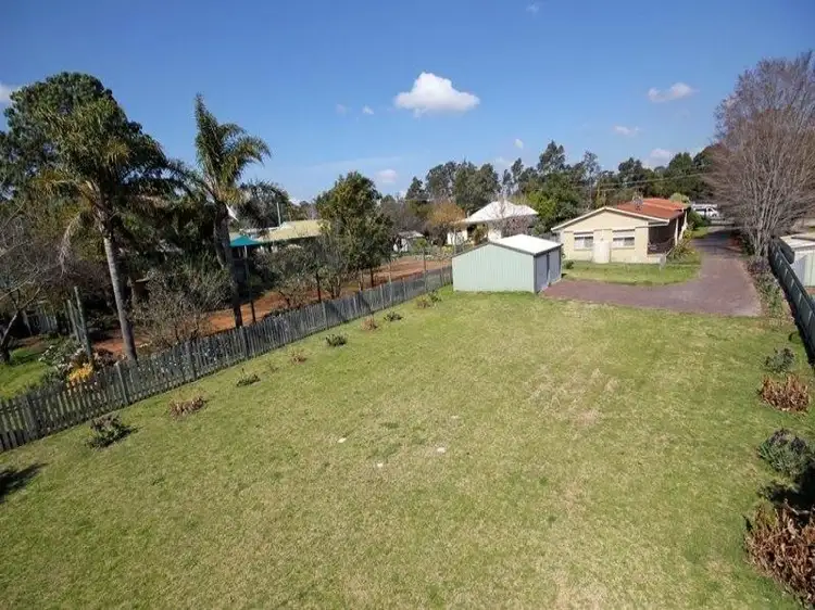 63 Oaks Street, Thirlmere NSW 2572