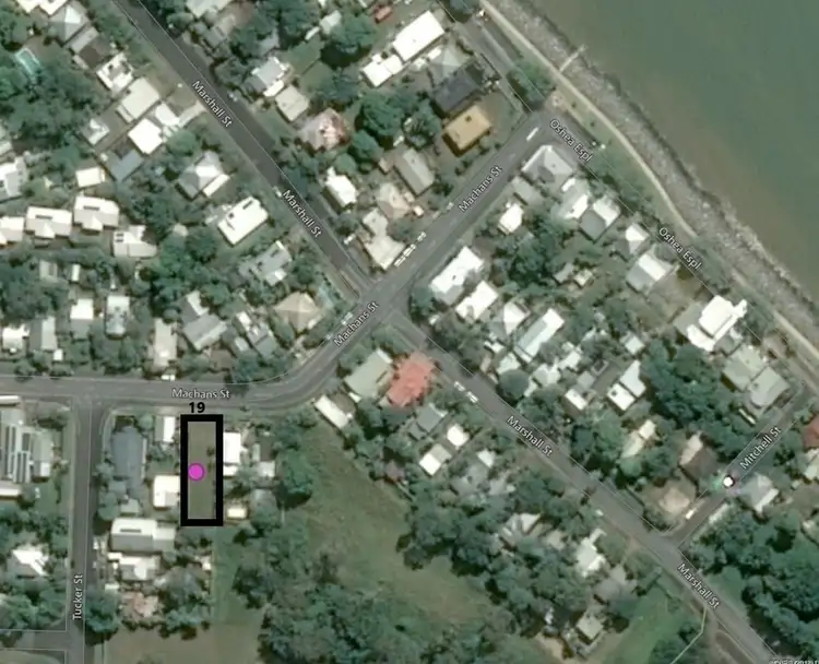 19 Machans Street, Machans Beach QLD 4878