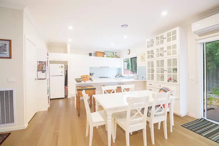 8 Bella Vista Crescent, Healesville VIC 3777