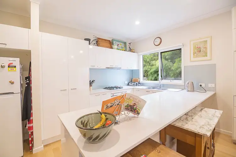 Third view of Homely house listing, 8 Bella Vista Crescent, Healesville VIC 3777