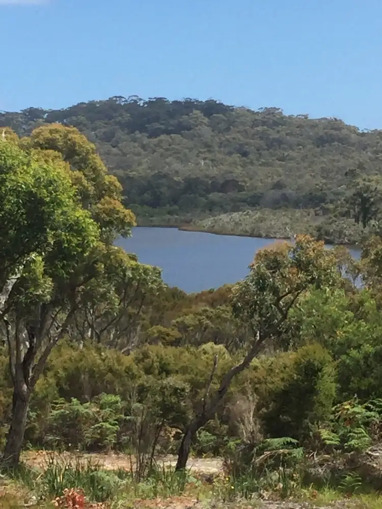 5 Winfield Retreat, Walpole WA 6398