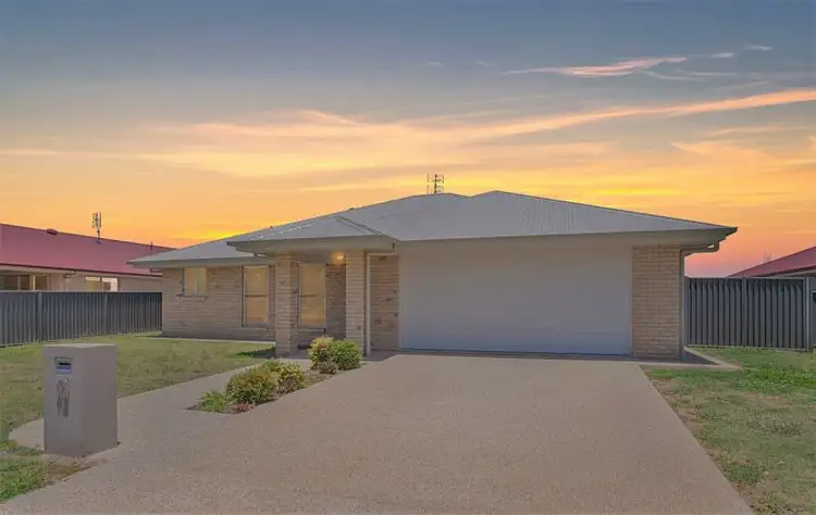 112 Windmill Road, Chinchilla QLD 4413