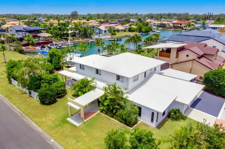 7 Keel Street, Birkdale QLD 4159
