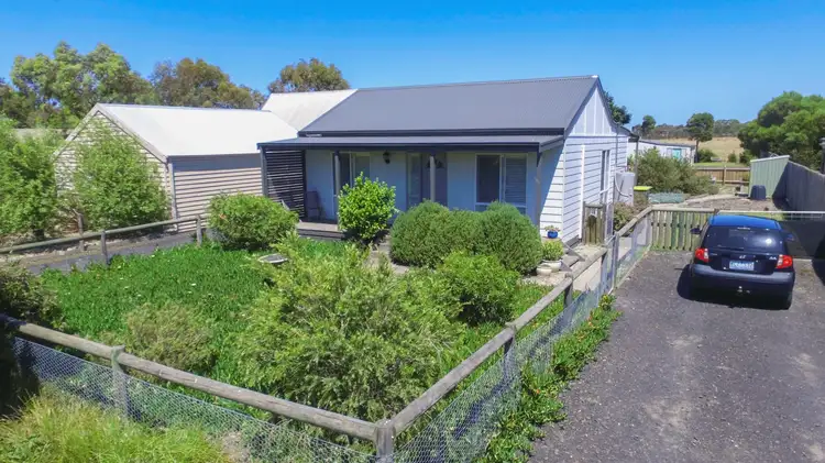 Main view of Homely house listing, 5 Bayview Avenue, Tenby Point VIC 3984