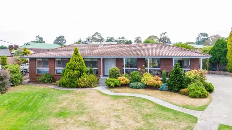 9 Bonnard Court, Newnham TAS 7248