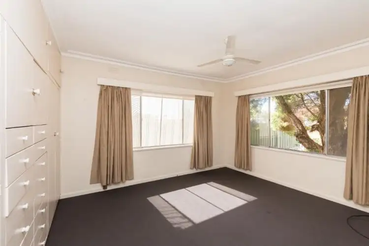 Sixth view of Homely house listing, 4 Johnson Street, Horsham VIC 3400