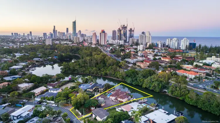 36- 38 Karina Crescent, Broadbeach Waters QLD 4218