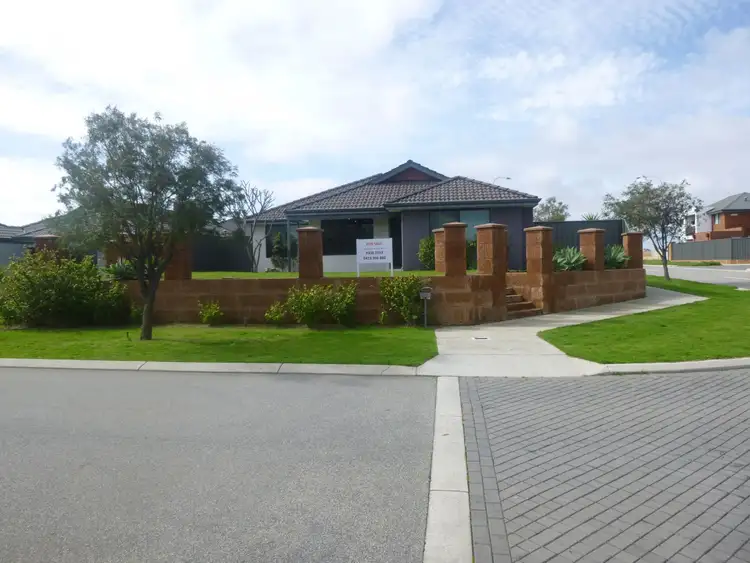 2 Jingana Road, Banksia Grove WA 6031