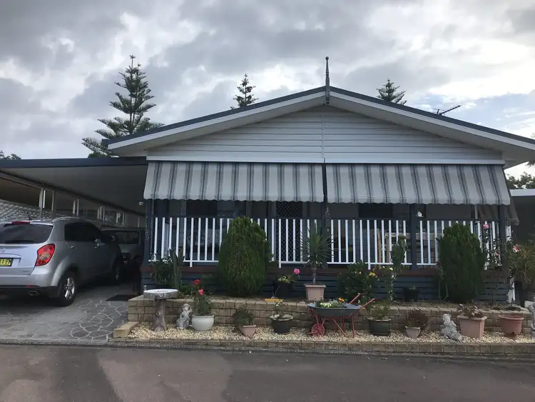189/2 Mulloway Road, Chain Valley Bay NSW 2259