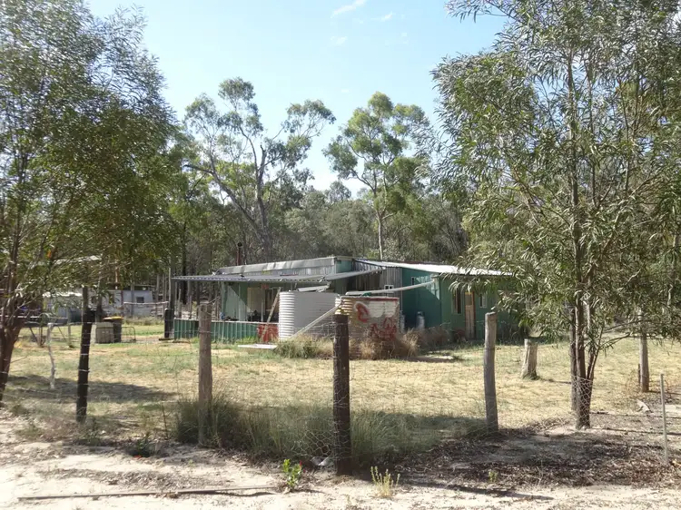 188 Basil Drive, Forest Ridge QLD 4357
